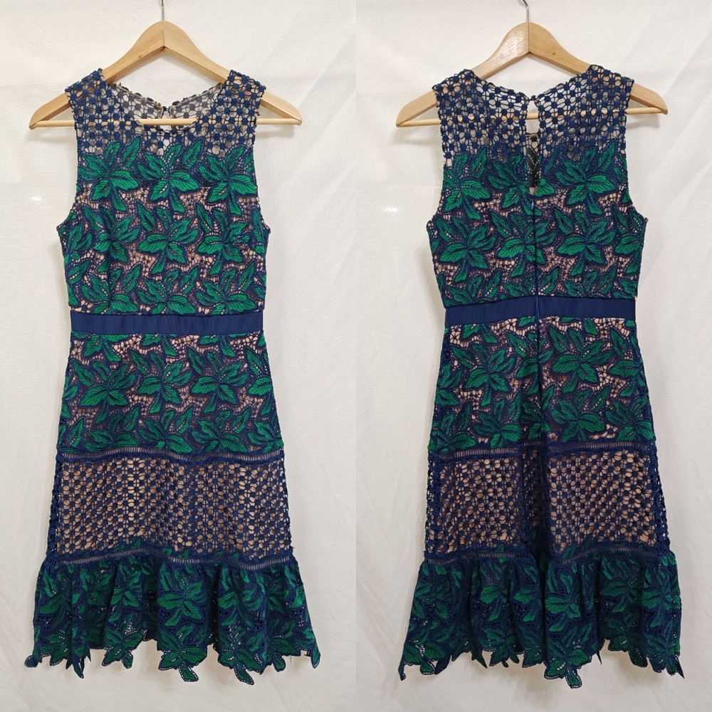 Belle‎ Badgley Mischka Green Blue Lace Dreas Sleeveless Flounce Hem Size 2